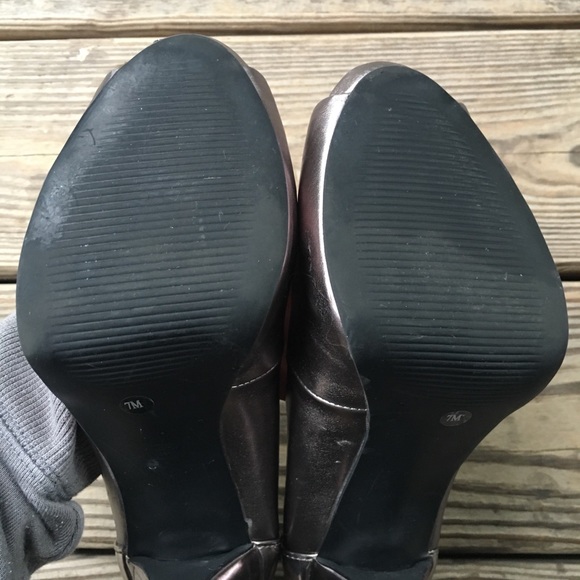 Style&Co. Silver Open  Toe Heels 7M - Picture 6 of 8